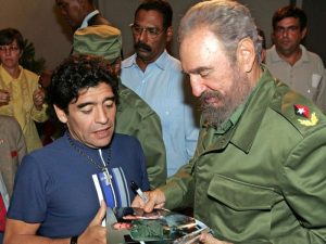 diego-maradona-and-fidel-castro